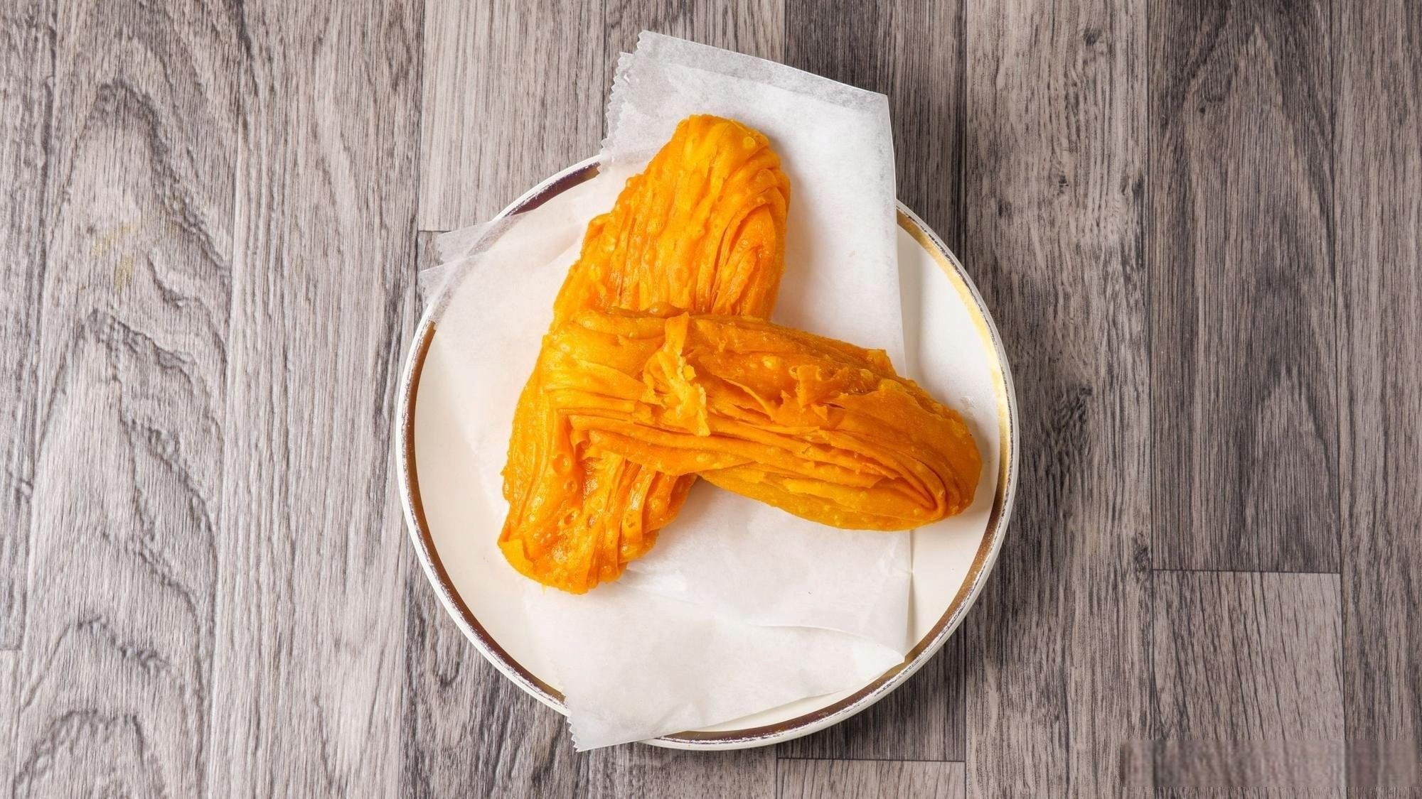 Crispy Khaja (Light Sweet)