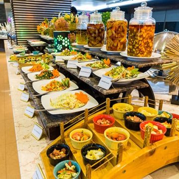 Why Buffet Dining Is a Great Choice for Everyone